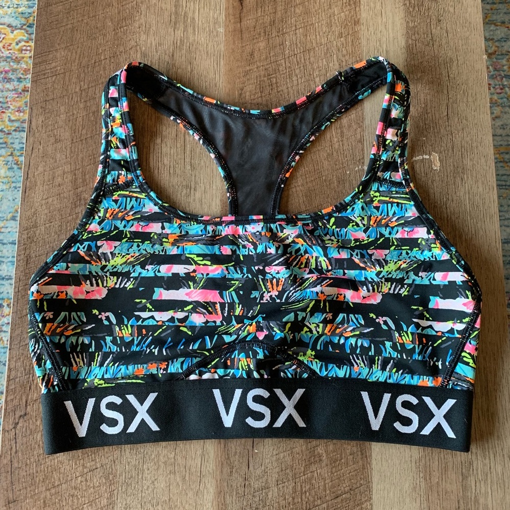 Victoria’s Secret sports bra size medium